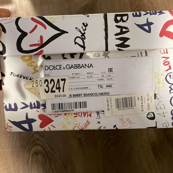 Dolce & Gabbana White and Black Sneakers Sleek Design - Picture 6 of 6